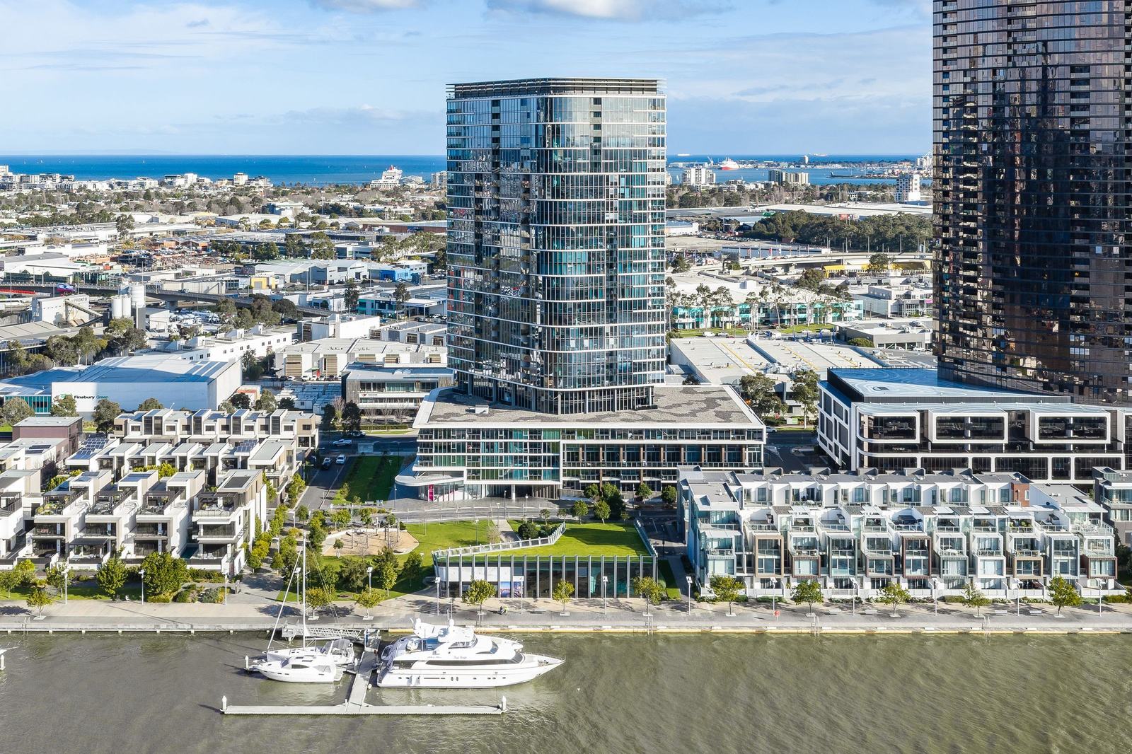 81 South Wharf Drive, the Forge tower at Yarras Edge, Docklands, seen from the air
